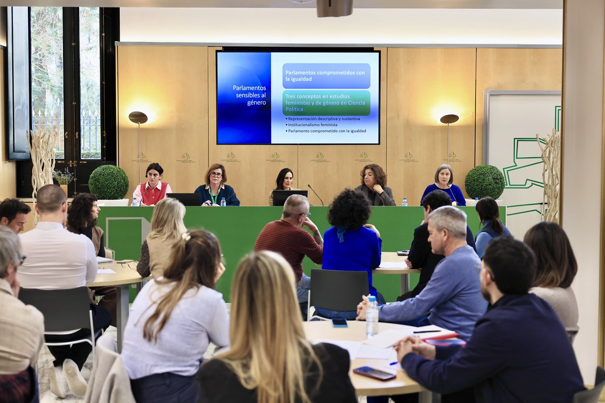 Eusko Legebiltzarra tweet media