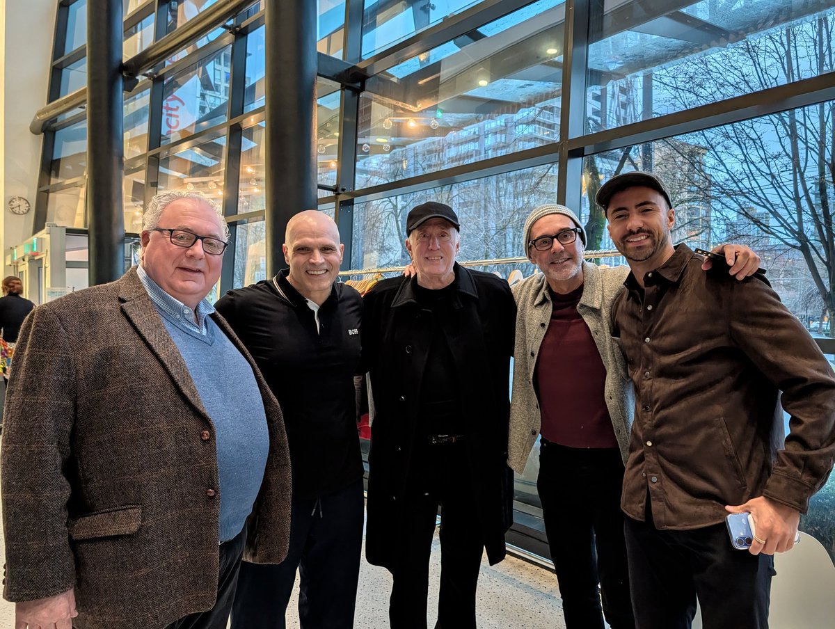 guyfelicella🇨🇦🍁 tweet media