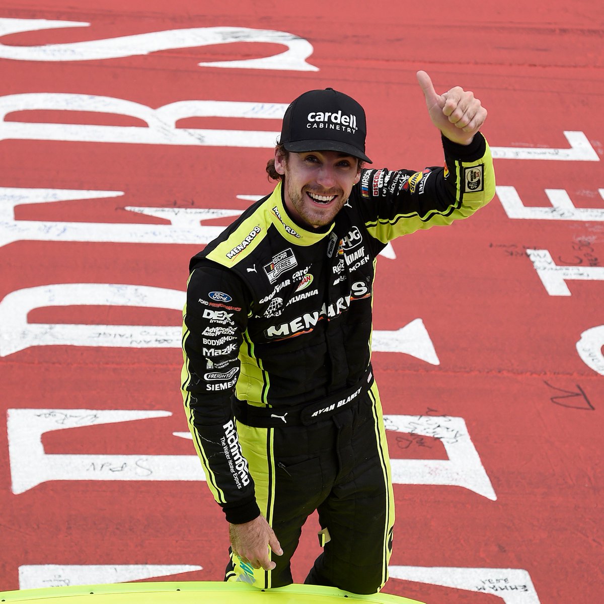 Michigan International Speedway tweet media