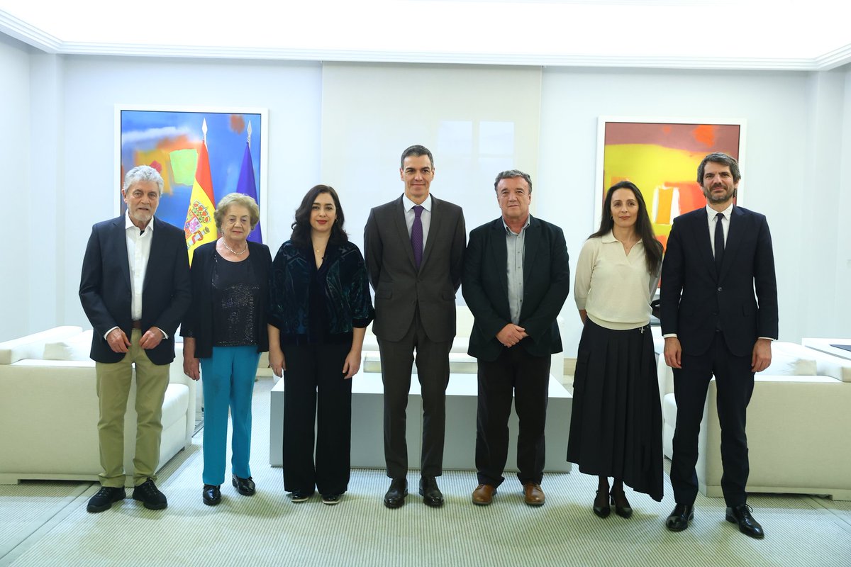 Pedro Sánchez tweet media