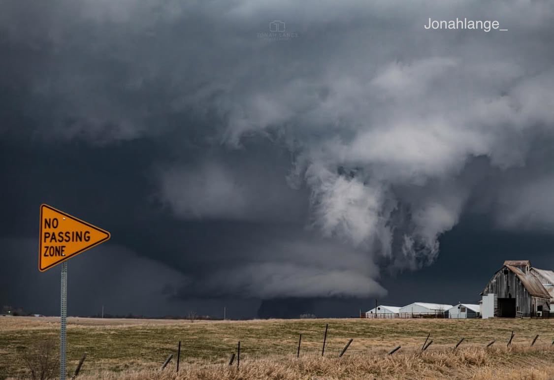 Rain Viewer tweet media