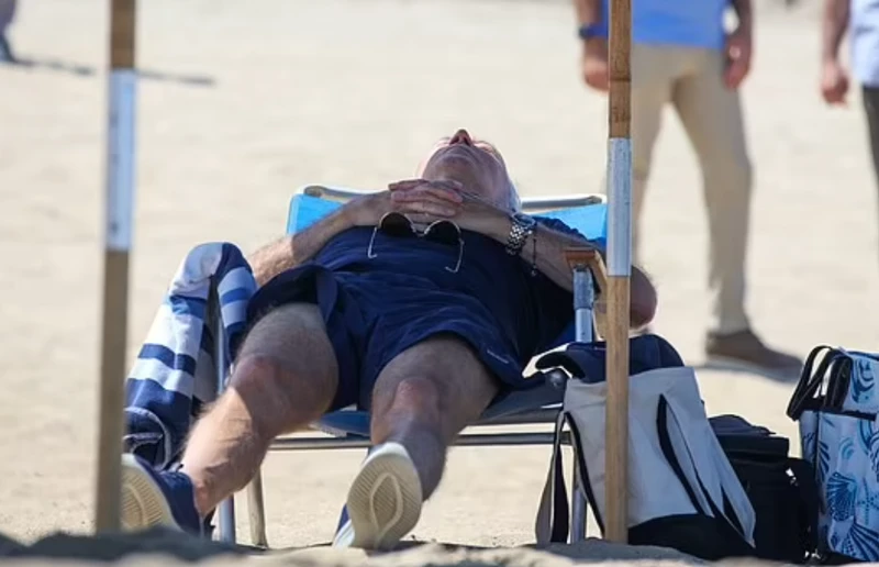 CornPopLies's tweet image. #CornPop for 4 years.