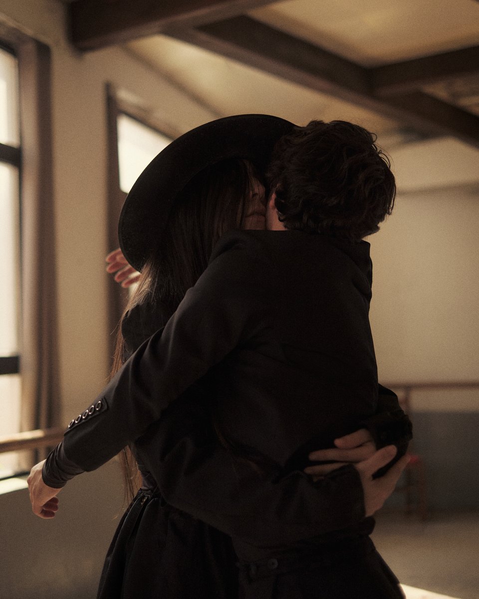 derekpedros's tweet photo. It's just a crossing between two eternities.

An intimate moment with Andrea Anto and Arturo Fajardo at Amor de Dios, Madrid. https://t.co/N46A0EuMKD