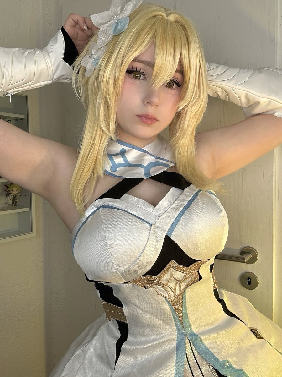 Mina 🪷 twitch.tv/upminaa tweet media