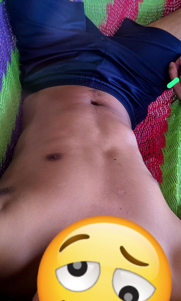 alejdro34A's tweet photo. Que calooor 🥴 https://t.co/vSGZurGy5S