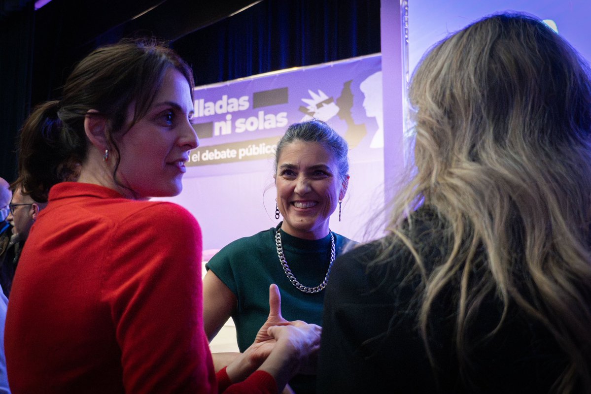 Manuela Bergerot tweet media