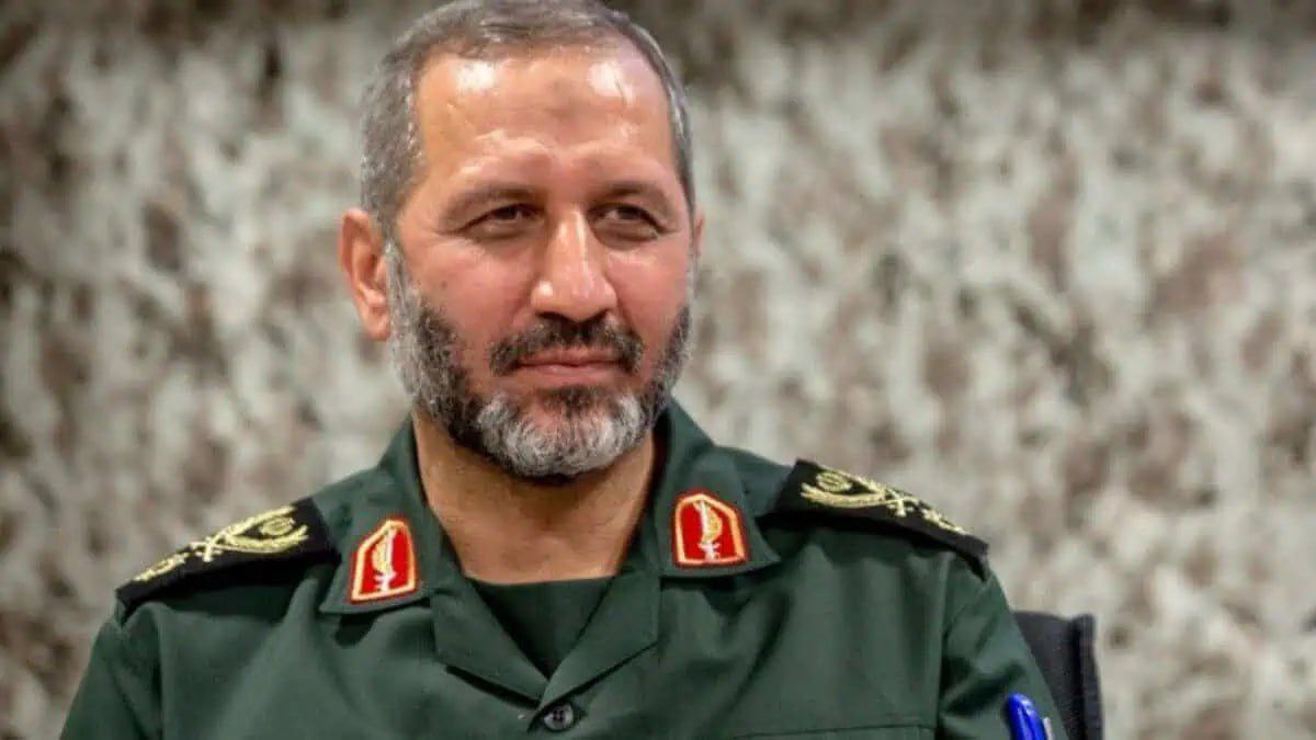 az44zaa's tweet photo. قائد القوة الجوفضائية
في الحرس الثوري الإيراني موسوي:
اعتبارًا من الآن، لن يتم إطلاق أي صاروخ 
برأس حربي يقل وزنه عن طن واحد.
كما ستزداد وتيرة الإطلاقات
 ومستوياتها، وسيتسع نطاقها.🚨
#ايران 
#امريكا
#اسرائ https://t.co/5BEP3jgA76