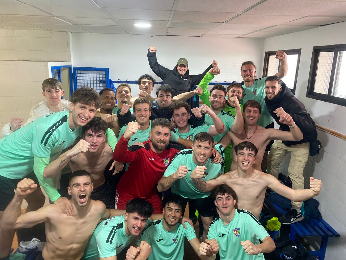 Fepe_Getafe3's tweet photo. ¿Os hemos dicho ya que lo de este equipo es absolutamente de locos? Pues si, es de locos!!🤯 https://t.co/x4MZ9Wwjys