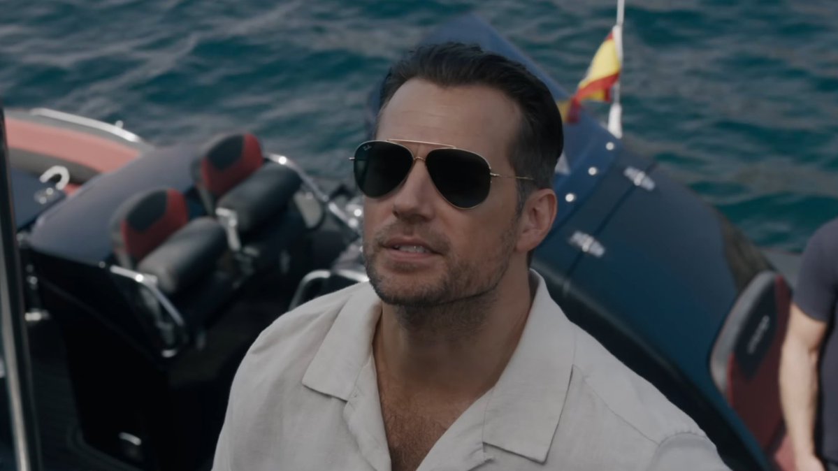 Henry Cavill Updates tweet media