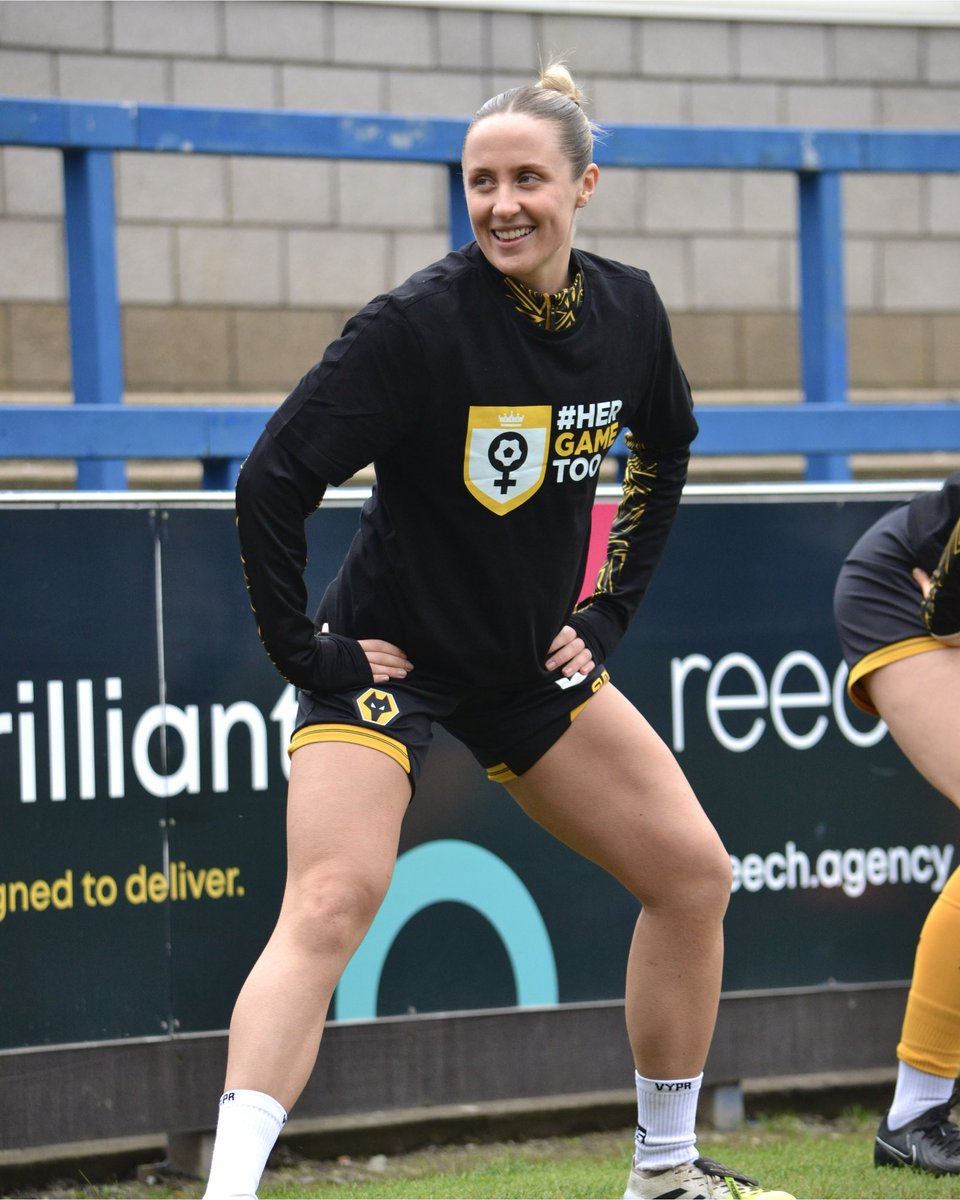 Jess Deakin tweet media