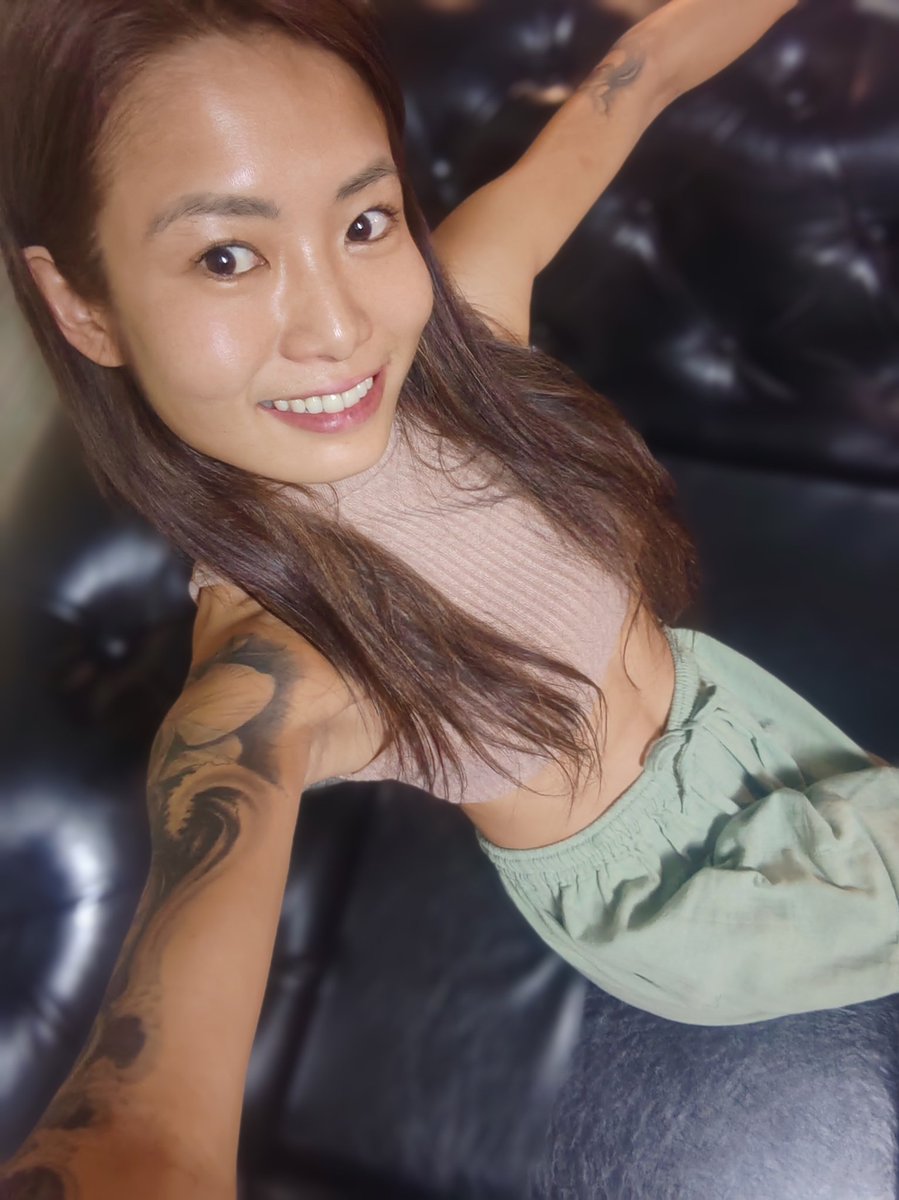 thisishellmel tweet media