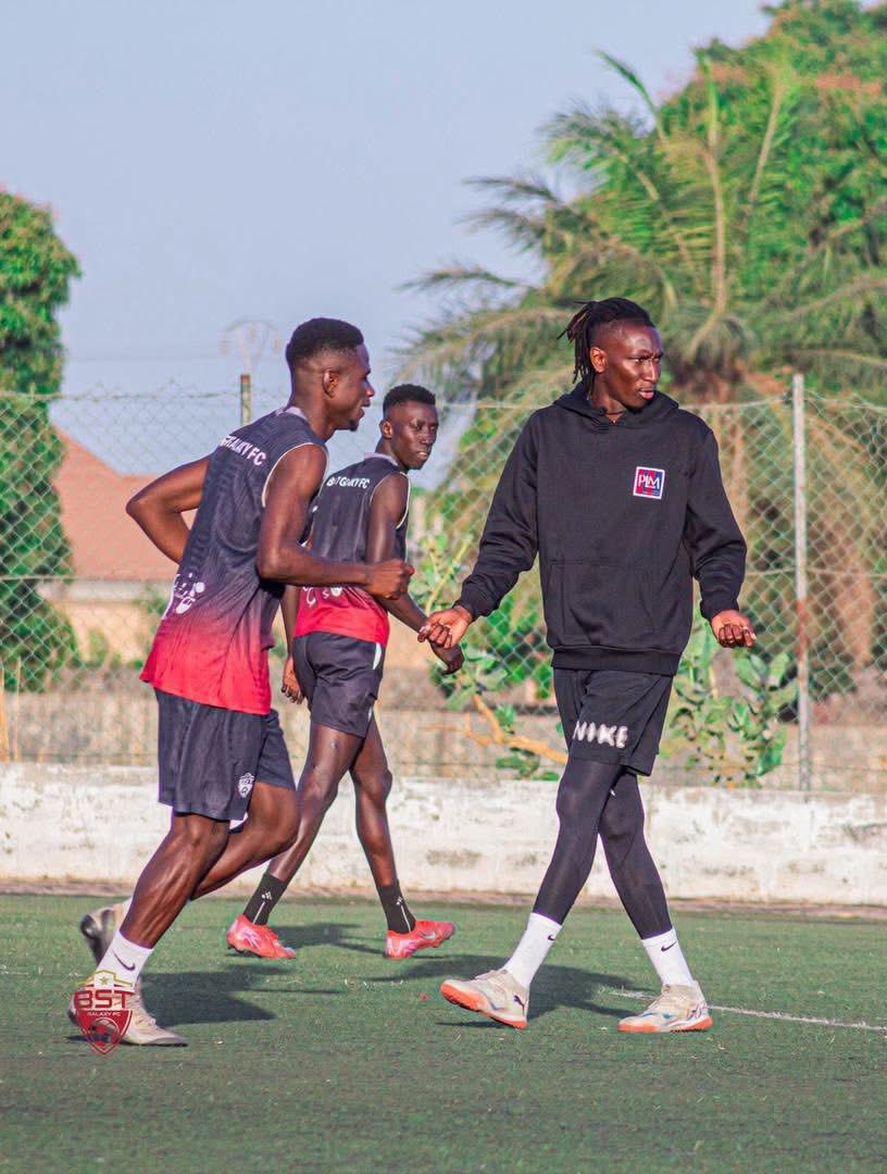 bstgalaxyfc's tweet photo. Back to the drawing board. Hard work continues at the training ground with all hands on deck, as the CEO steps in to support the team and help turn things around.

#bstgalaxy
#bstgalaxyfc
#HomeOfTalents https://t.co/yUWU4FdtRf