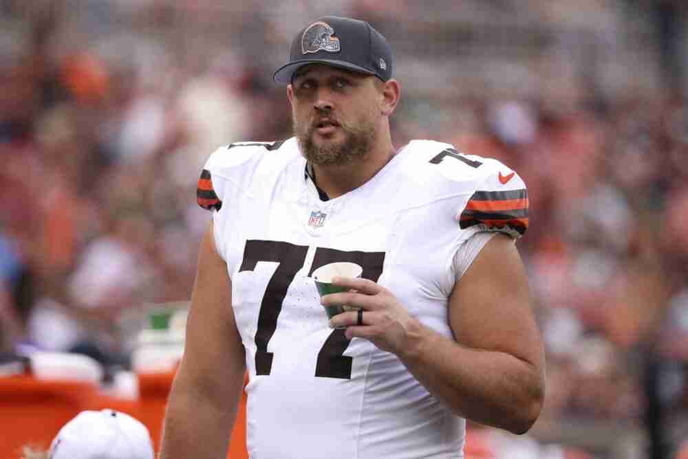 big ounce tweet media