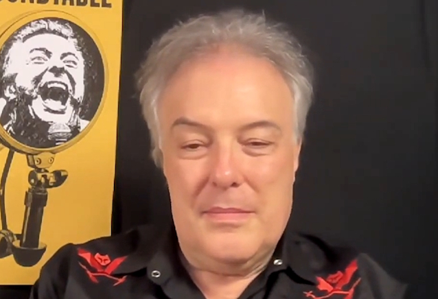 Punk Rock Icon JELLO BIAFRA Hospitalized After Suffering Stroke blabbermouth.net/news/punk-rock…