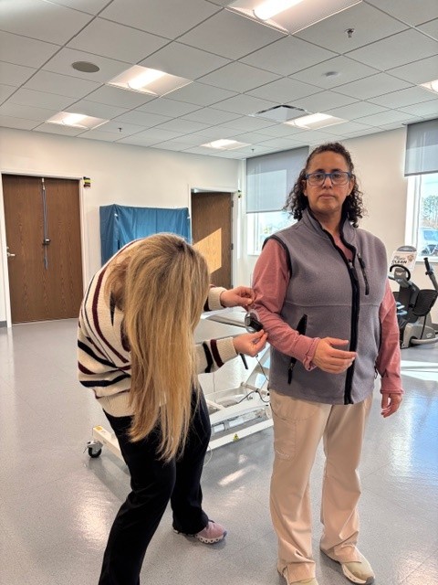 Pin-Ups For Vets tweet media