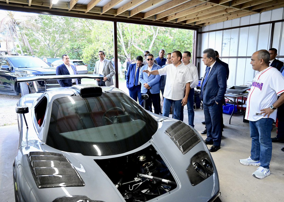 Leonel Fernández tweet media