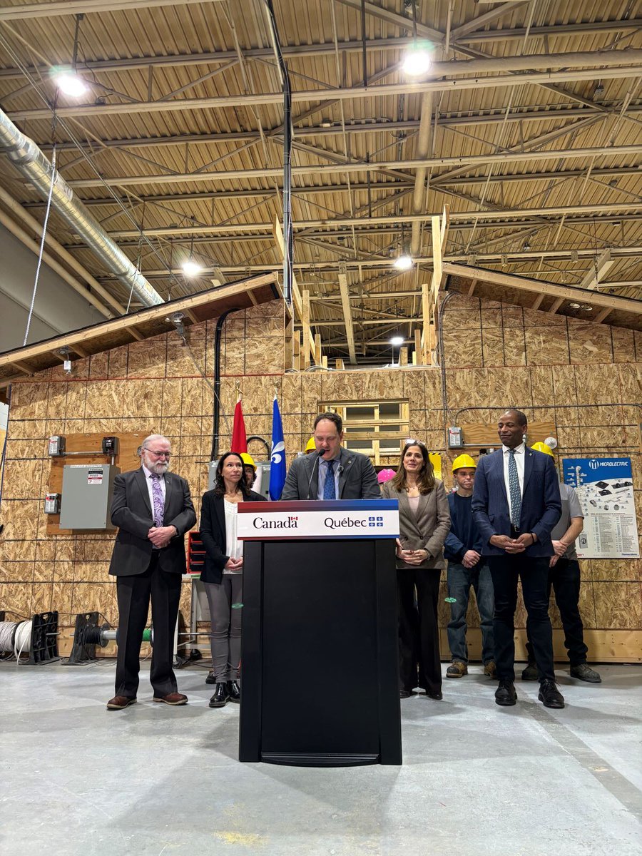 Emploi et Développement social Canada tweet media