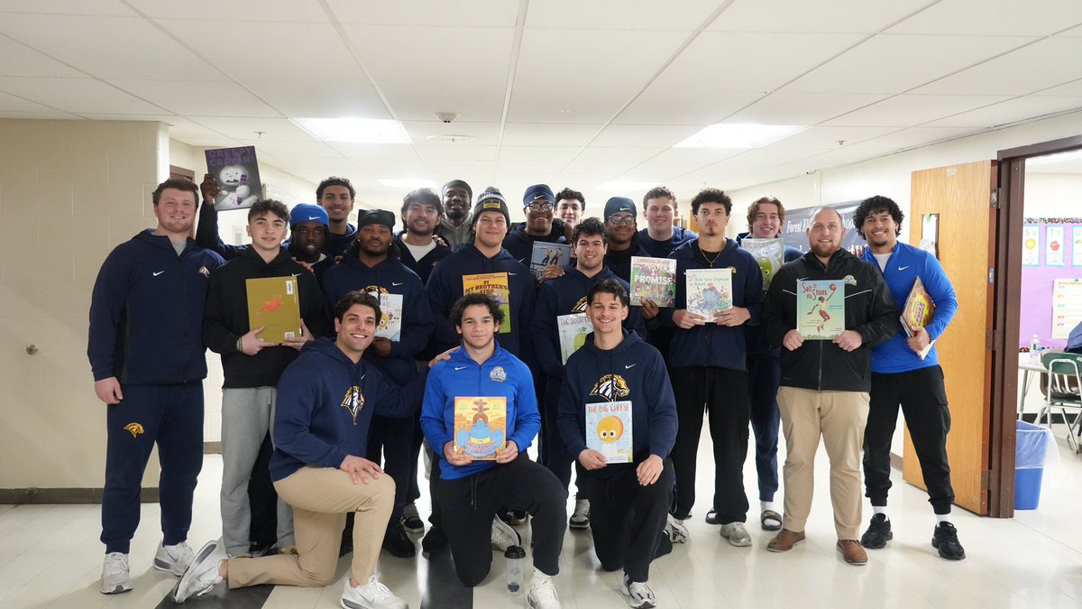 New Haven Football tweet media