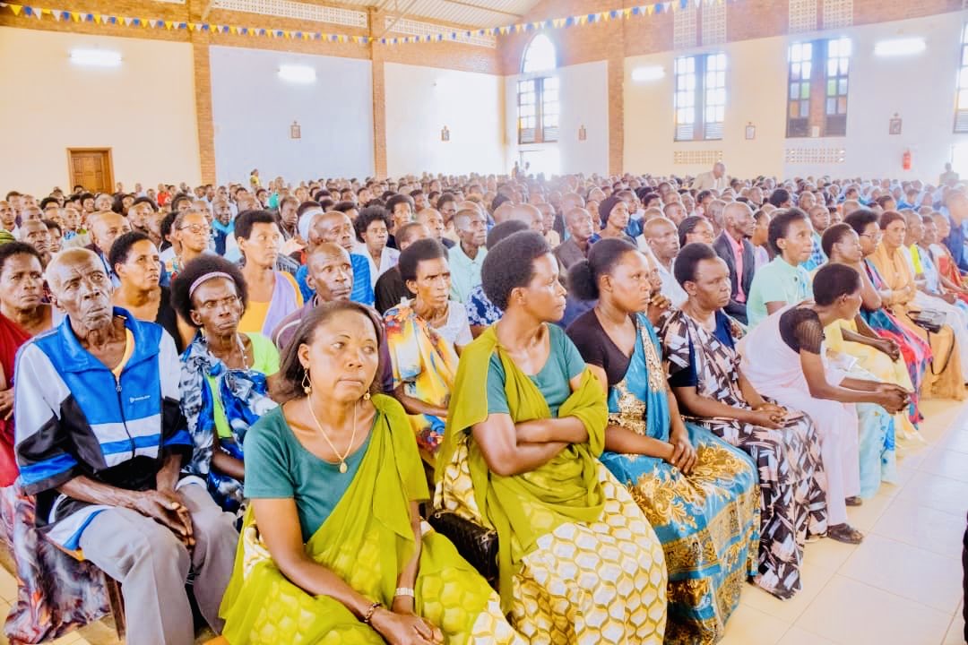 Archidiocèse de KIGALI tweet media