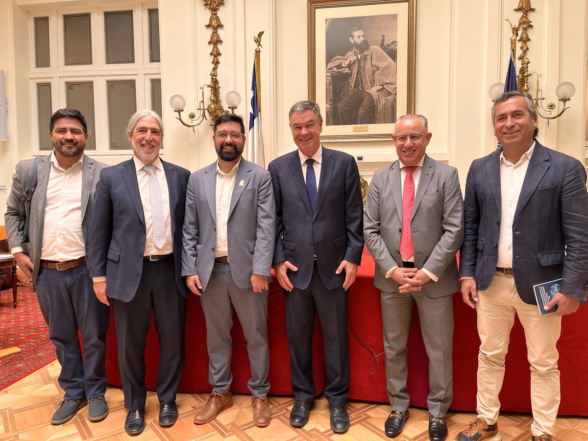 Ministerio del Medio Ambiente tweet media