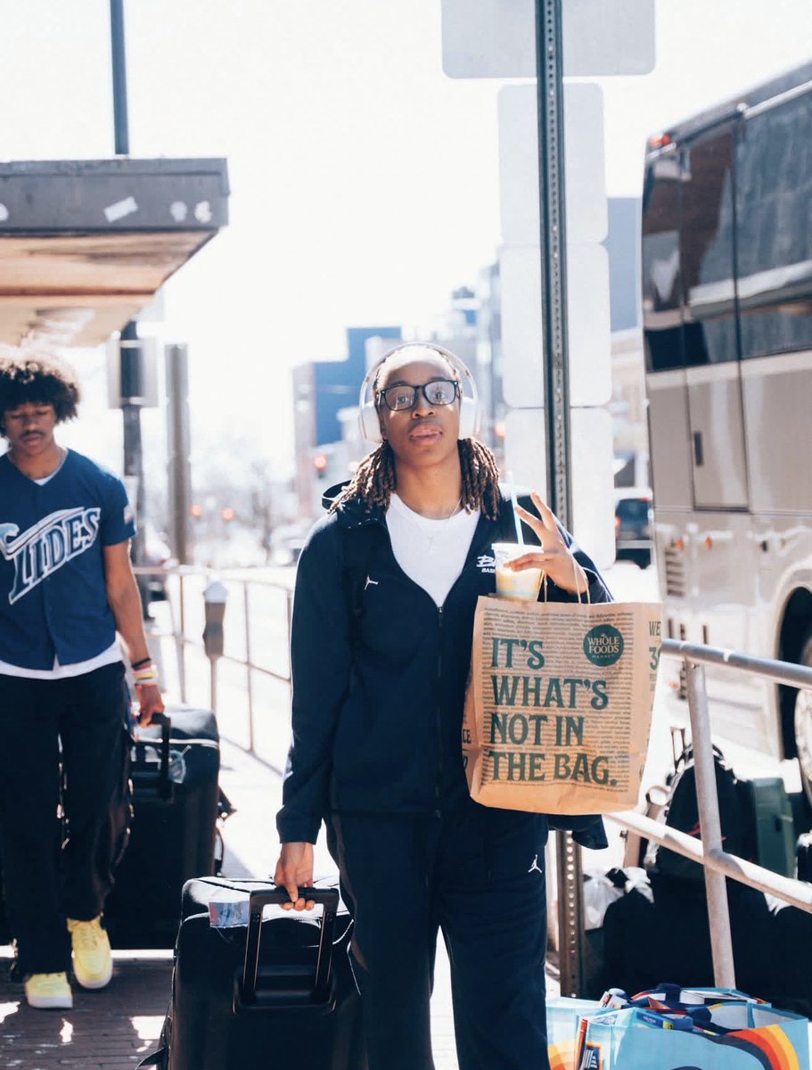 HowardWBB tweet media