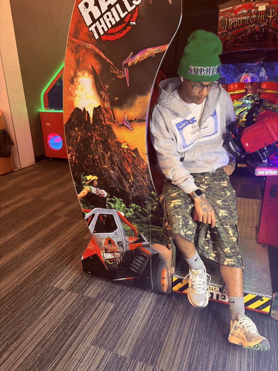 Professional Hater tweet media