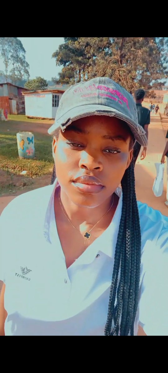 phoebebby4's tweet photo. Big lips thread 💋😍 https://t.co/Sic4oHc5q2