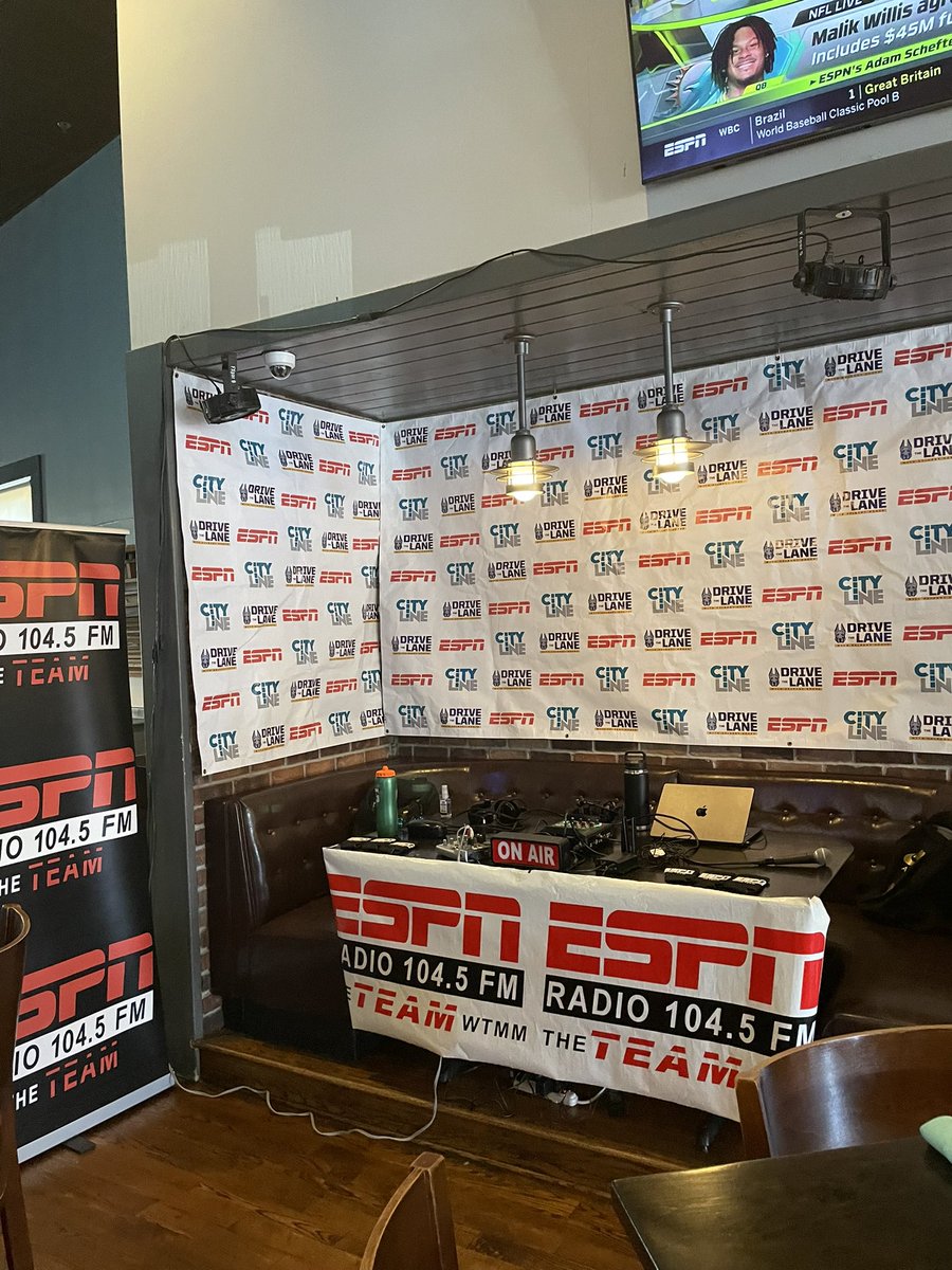 104.5 The Team tweet media