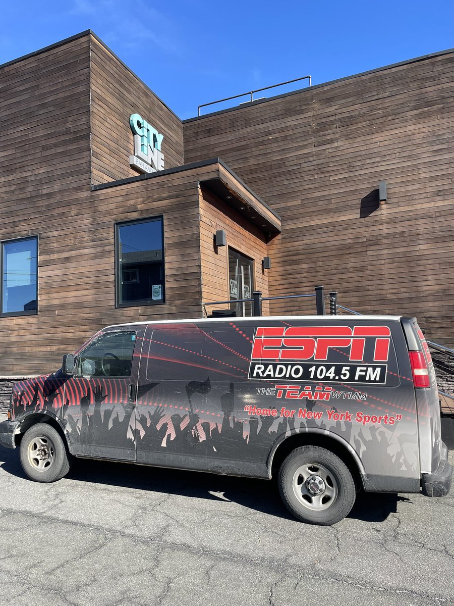 104.5 The Team tweet media