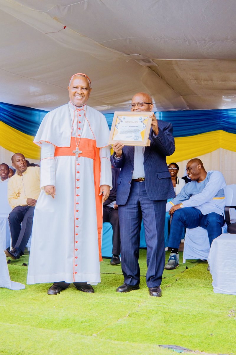 Archidiocèse de KIGALI tweet media