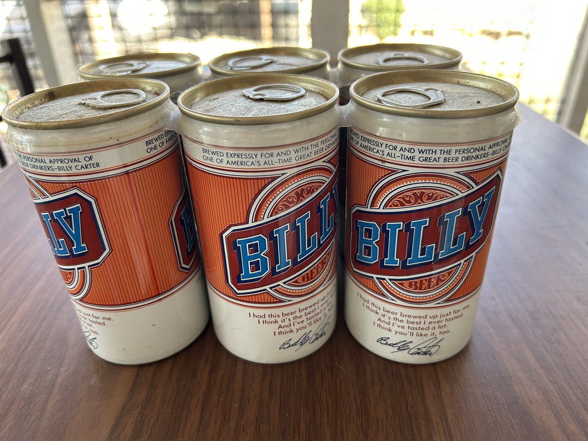 loudandfast's tweet photo. @USATRUMPMAN1 Beer so weak it hasn’t rotted the cans https://t.co/r3PSmMrFh1