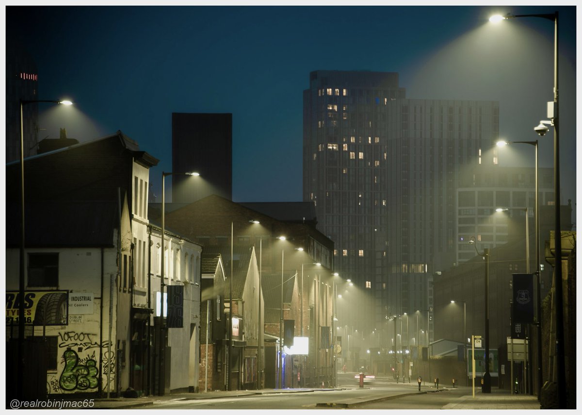 @realrobinjmac65 tweet media