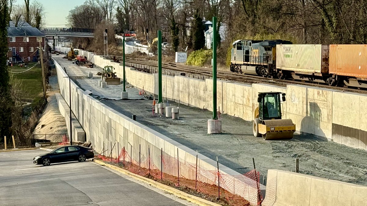 Tim Sloan tweet media