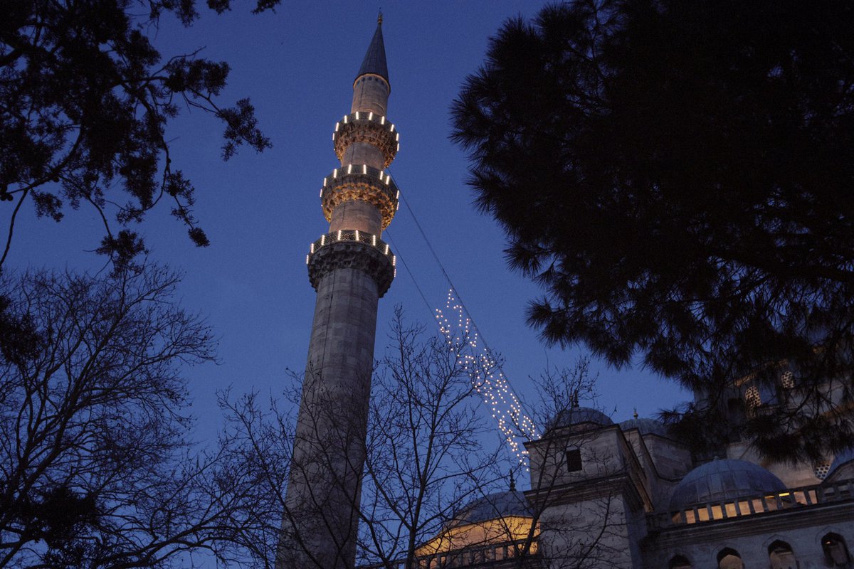 ilginnz's tweet photo. Ramazan19 https://t.co/B49rsviDNh
