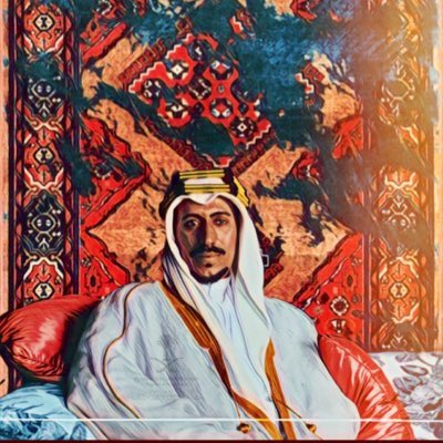 JALAL_otp's tweet photo. قصيدة مهداة إلى صاحب السمو الملكي الامير/
تركي بن مشاري بن سعود بن عبدالعزيز ..

يمناه نخله ولكن للعدو سيفين
ياخذ من شعار دولتنا صفات كثار ..

جلال العطياني
@TurkiMSAlsaud https://t.co/R844w4JeNk