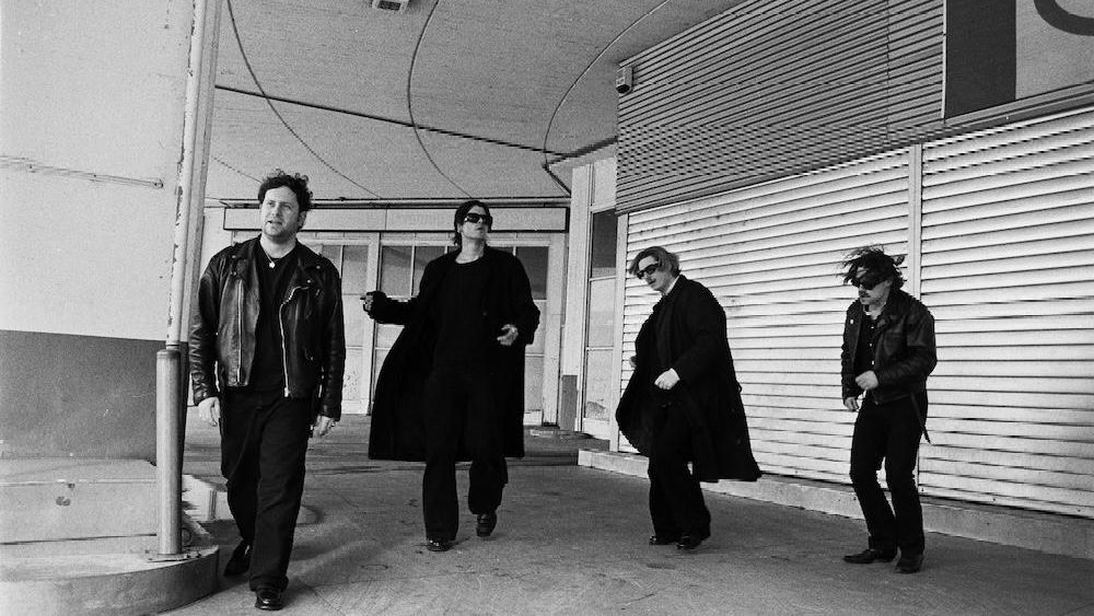 Beehive Candy tweet media