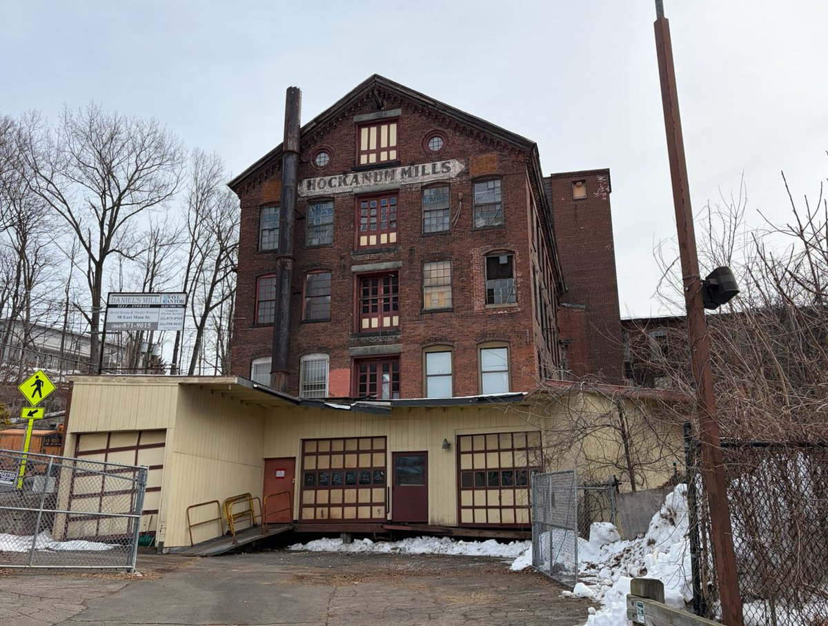 Rep. Joe Courtney tweet media