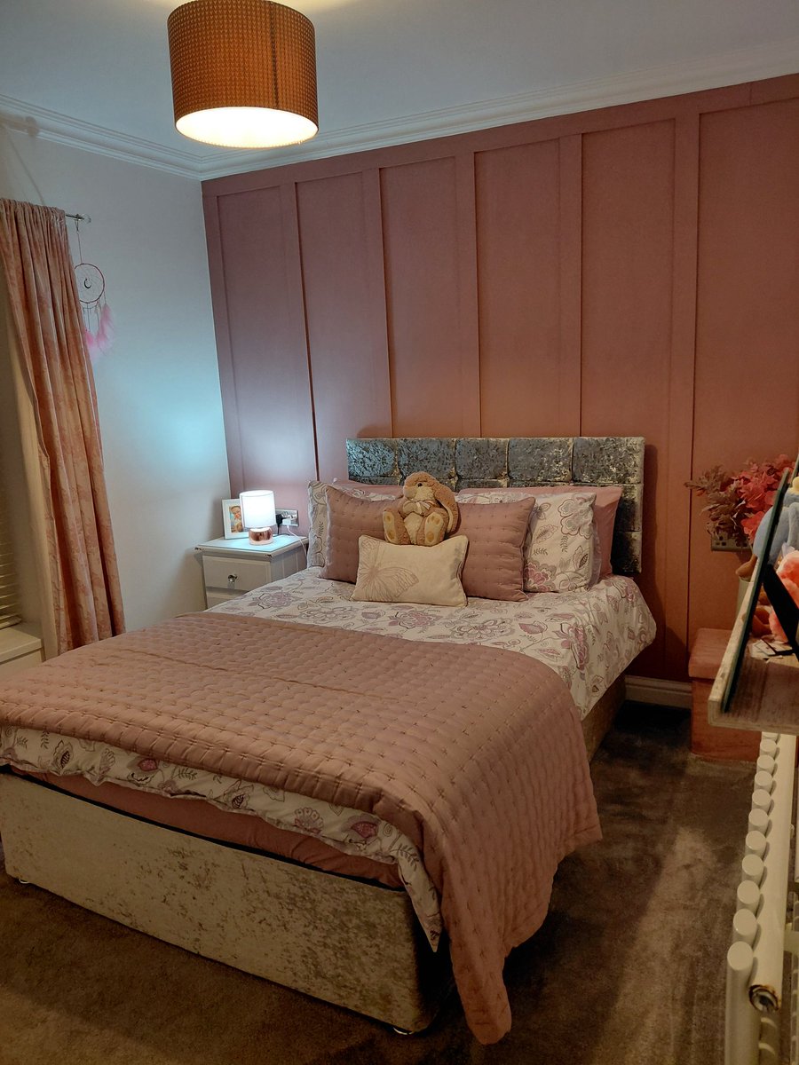 Kirsty Lewis tweet media