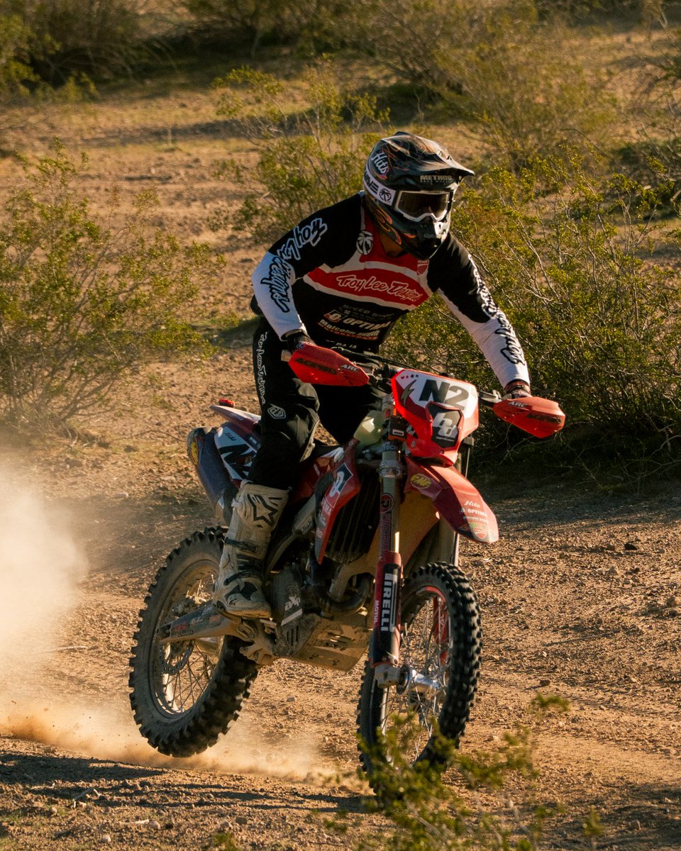 Pirelli MX tweet media