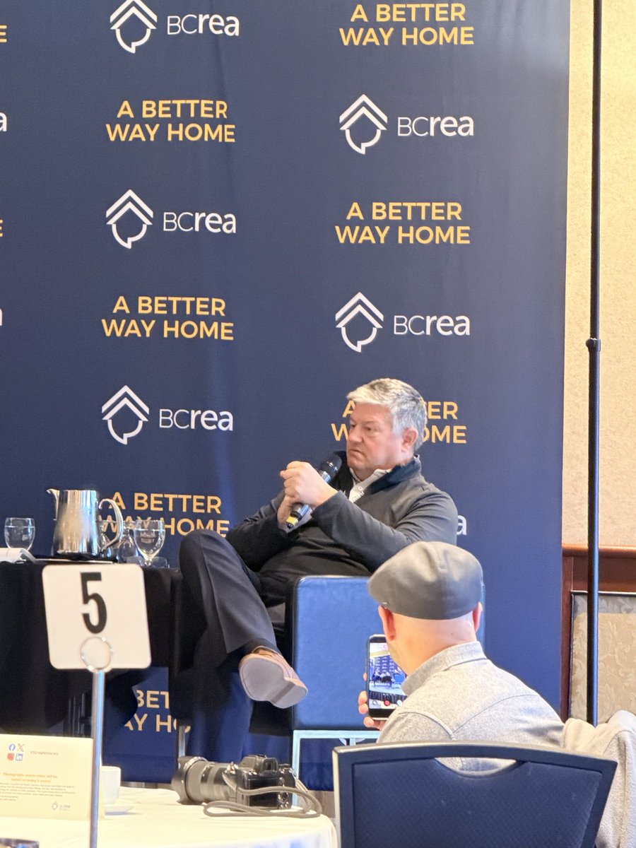 Margaret Pfoh tweet media