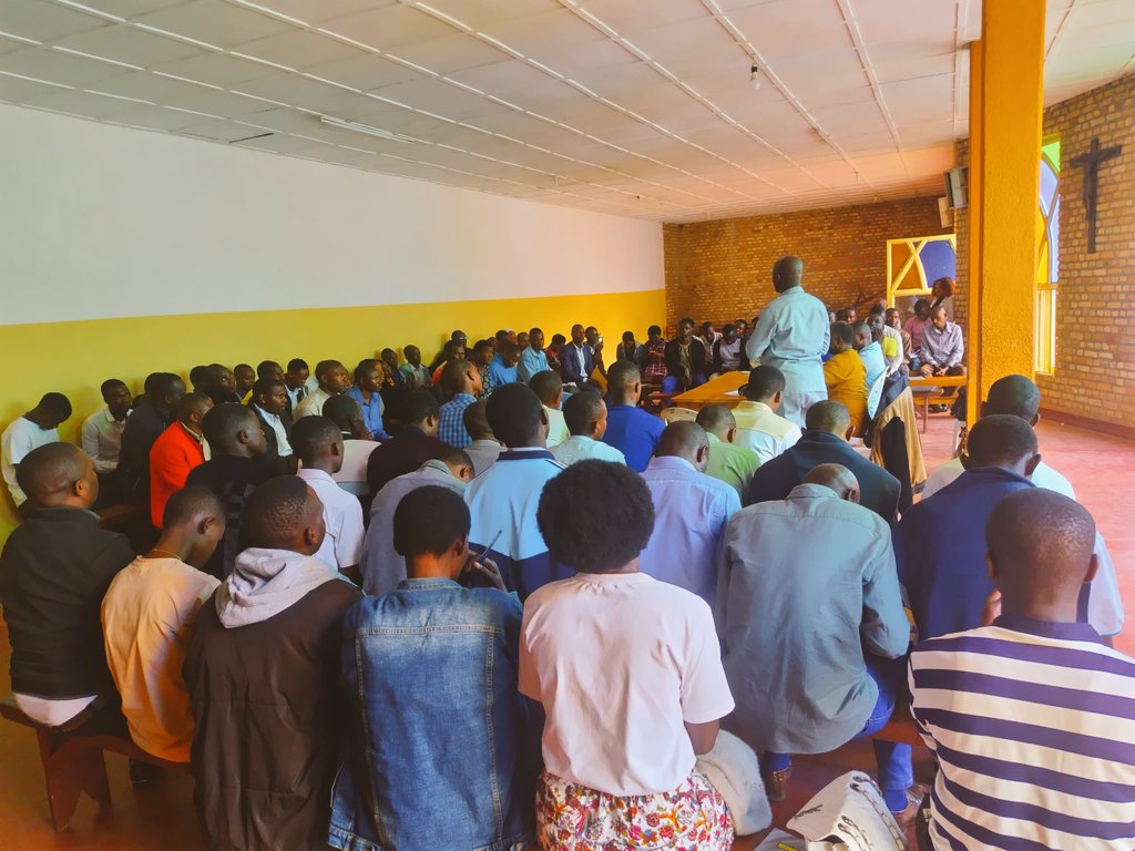 PUERI CANTORES KIGALI tweet media