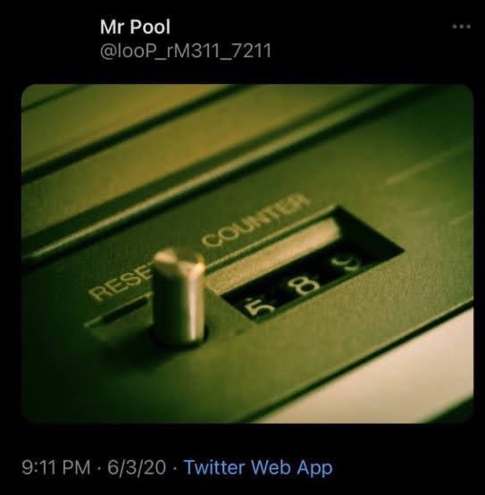 @BlGBEARS @trohsgib First pic is Mr Pools first ever post 🤨