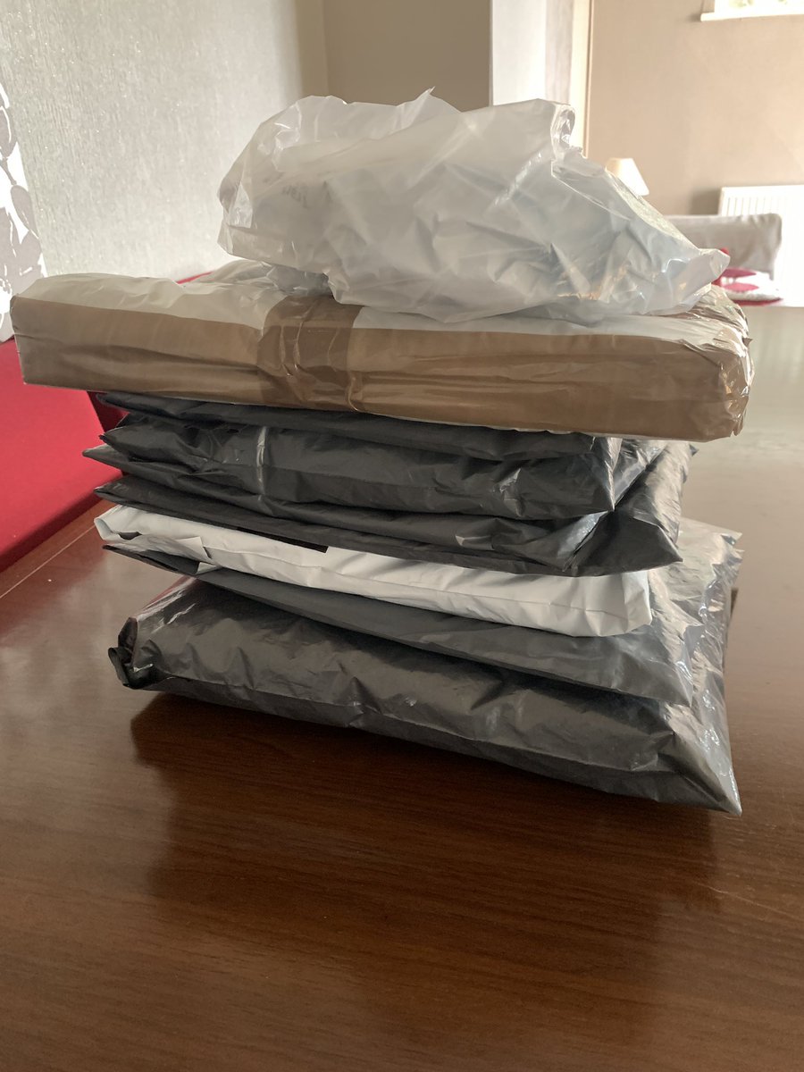 toy-toys tweet media