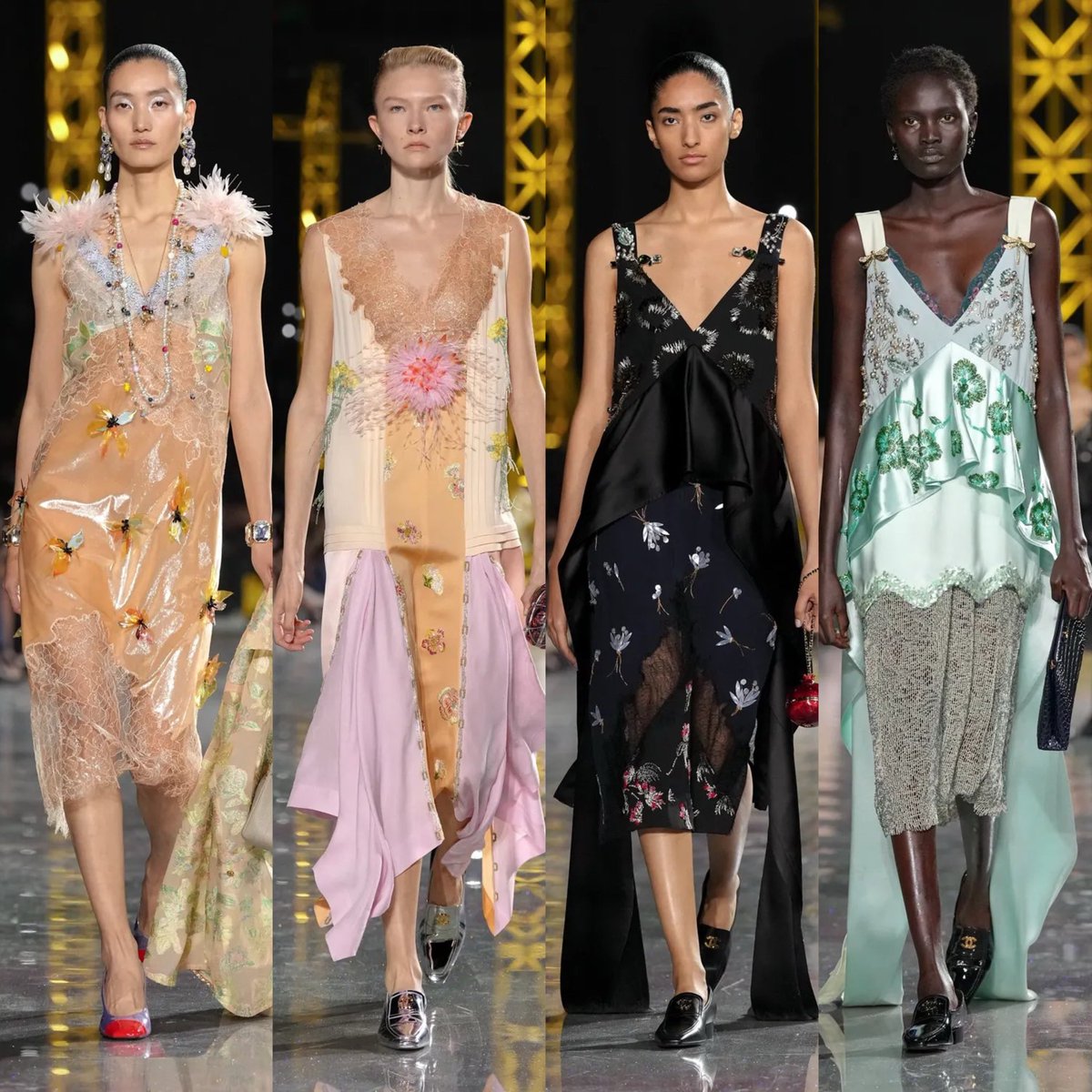 msivyinmisery's tweet photo. I’M LOVING IT! Chanel FW26 https://t.co/z9VEjCMM2L