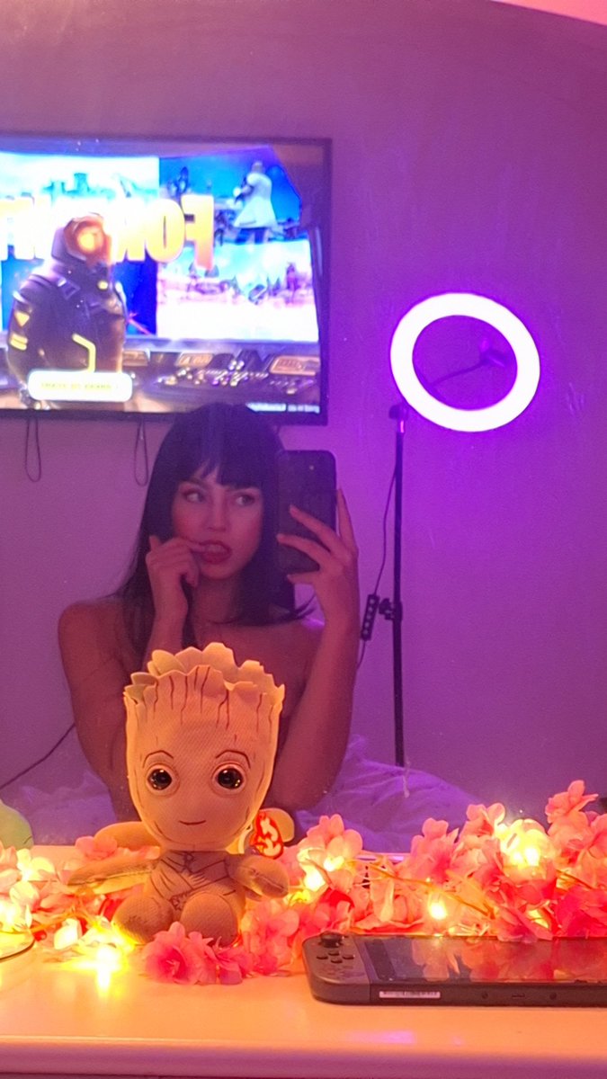 KaiasDelights's tweet photo. Guess the colour? 👀
#SexySelfie #NSFWContent #AdultCreator #FansOnly #AdultCommunity https://t.co/1jB9Kl4MqD