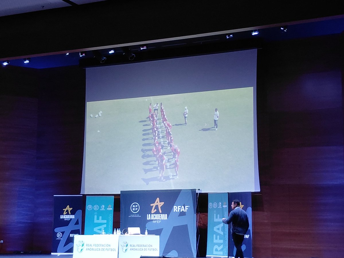 RFAF - Comité Entrenadores tweet media