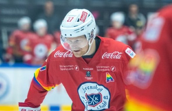 nitten.no tweet media