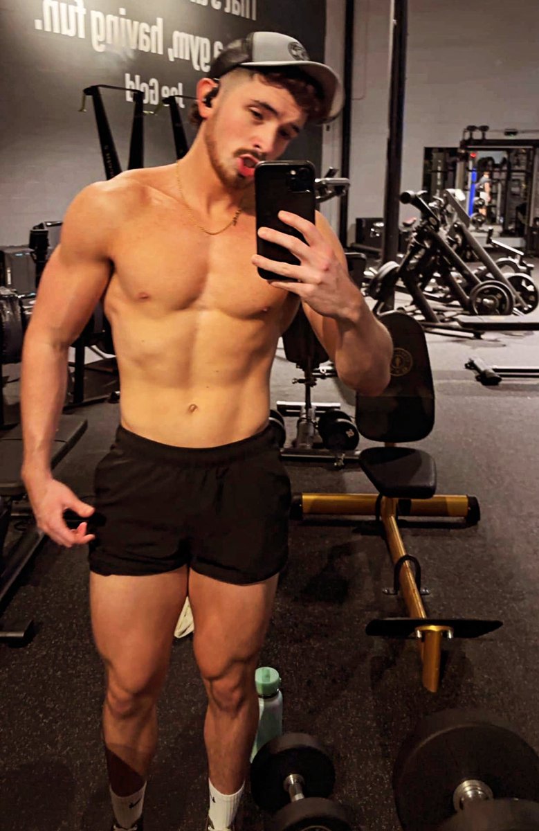 College Muscle Bottom (NYC April 16-20) tweet media