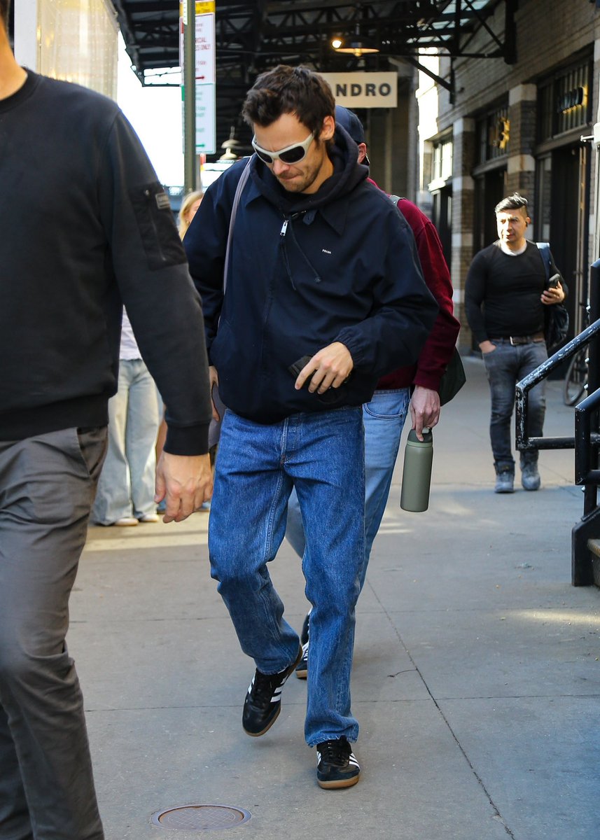 Harry hoy con su manager Tommy en New York 🫶
