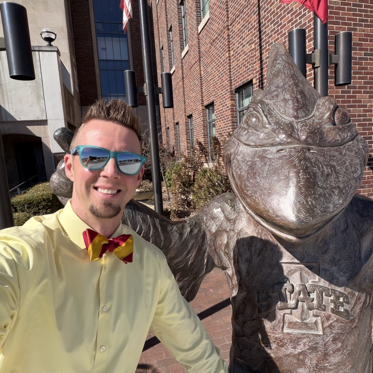 WestLibertyCSD's tweet image. Mrs. Arthur-Miller and Mr. Ryan represented West Liberty Community School District at the Iowa State Job Fair today! Shine On at WLCSD Cyclones! #wlcomets #recruitingtalent #IowaStateUniversity